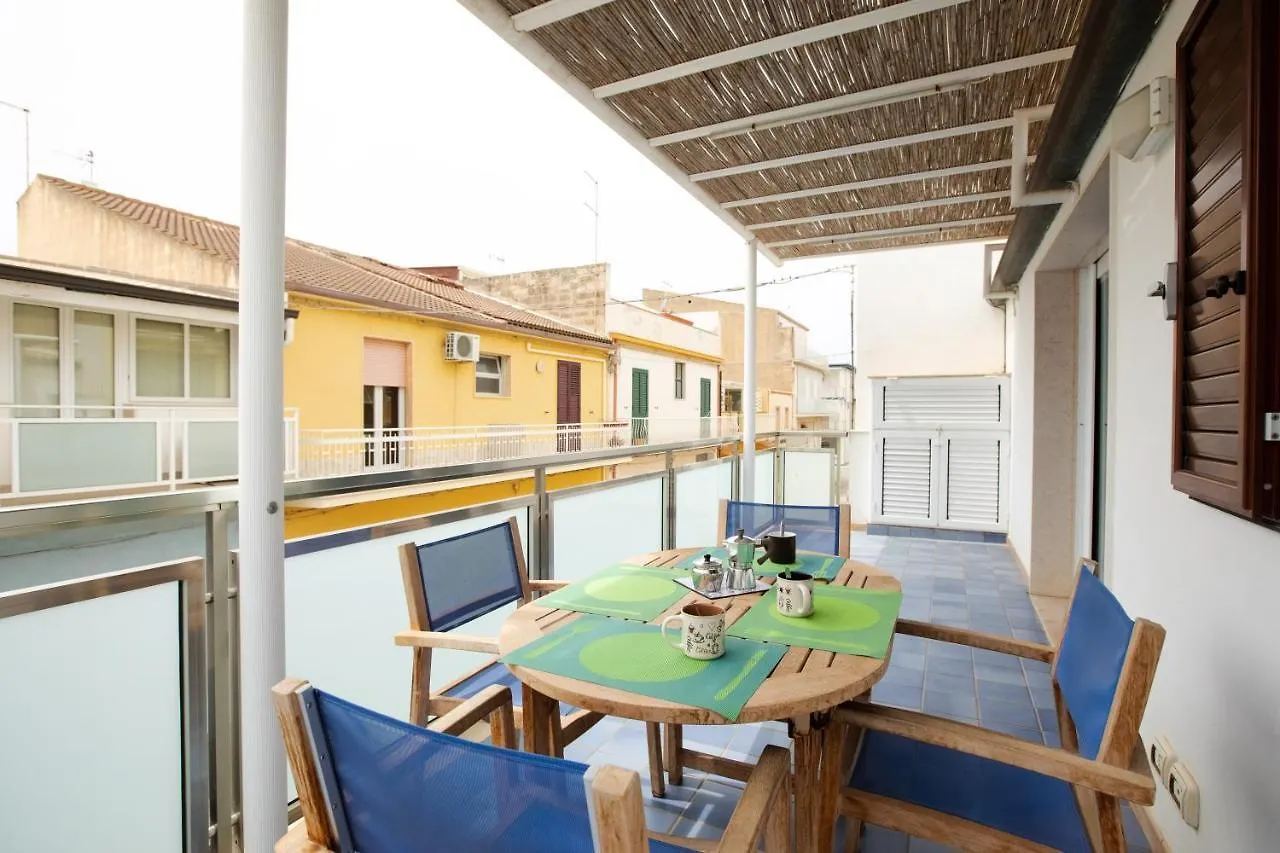 Appartamento IzzHome Venere Marina di Ragusa Italia